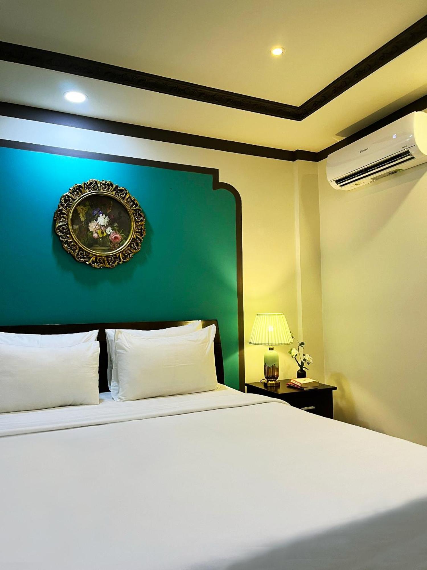 La Serena Boutique Hotel Хошимин Экстерьер фото
