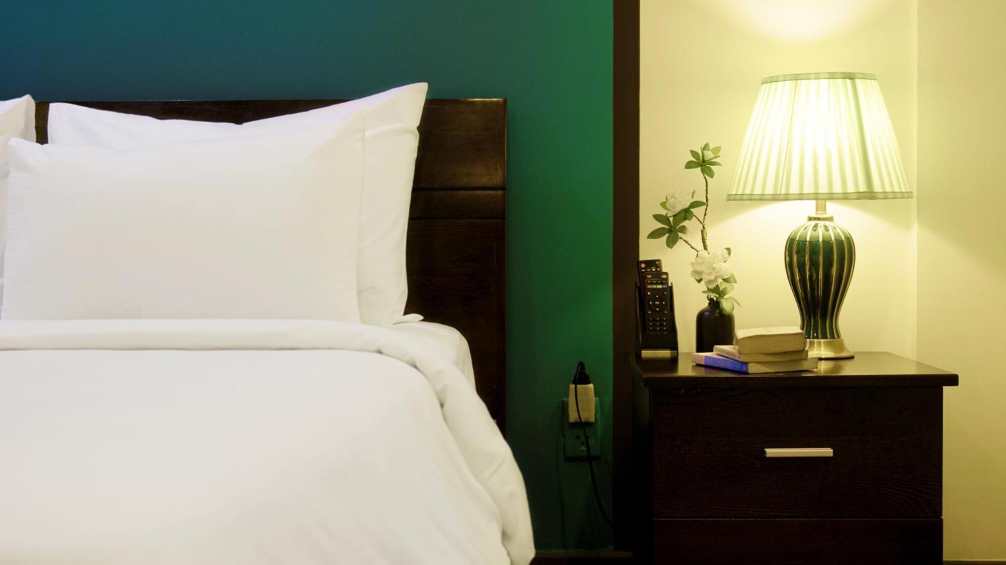 La Serena Boutique Hotel Хошимин Экстерьер фото