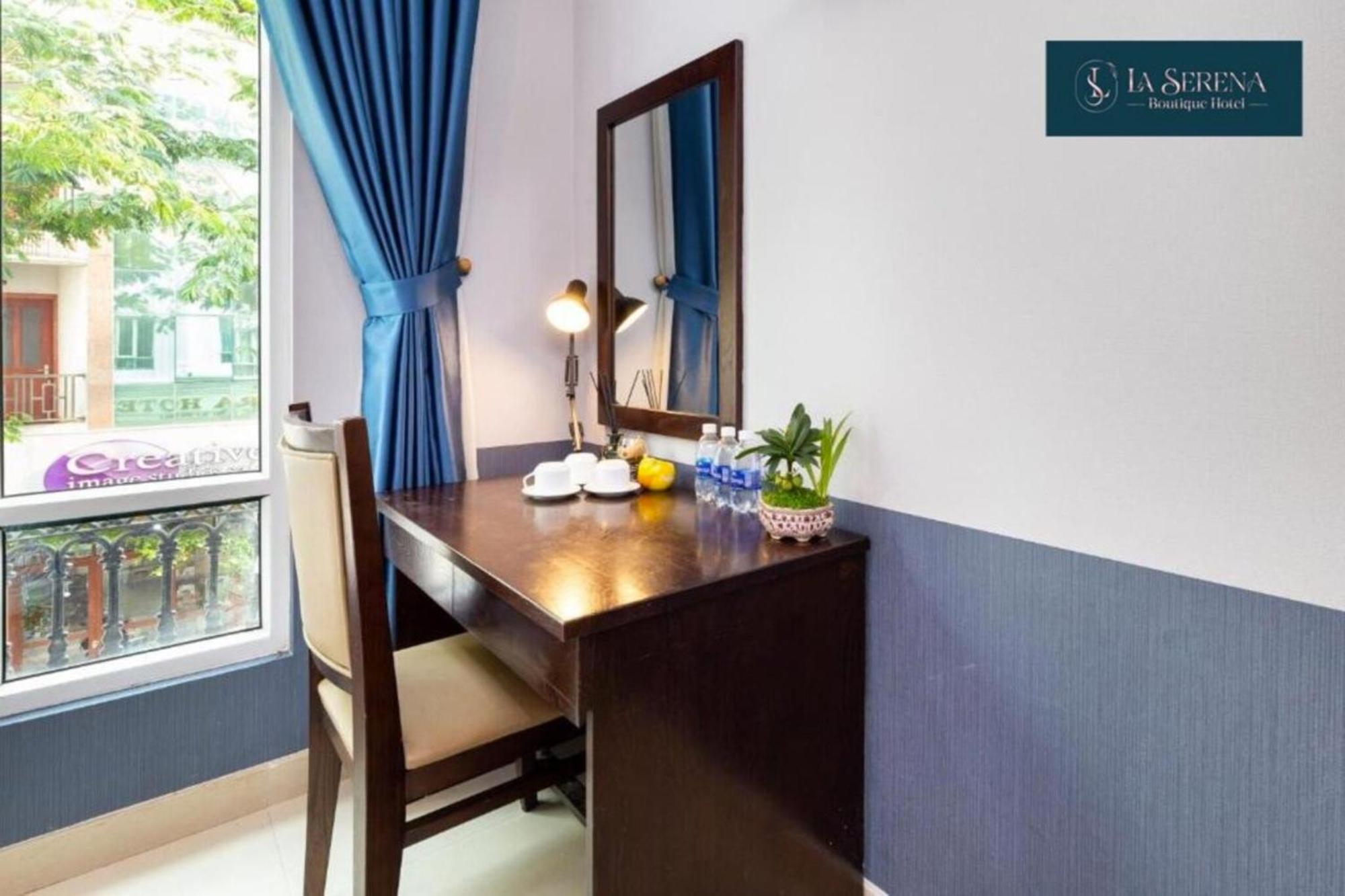 La Serena Boutique Hotel Хошимин Экстерьер фото